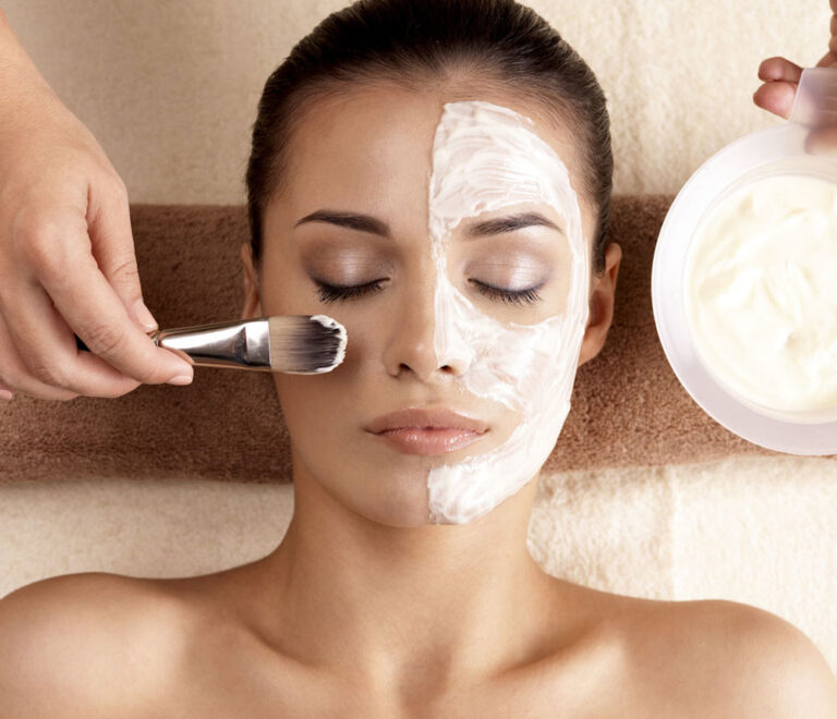 Les Essentiels des Soins de Visage à Marrakech